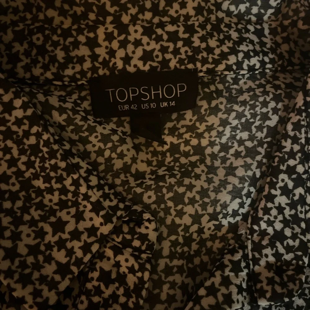 Topshop button down - Picture 3 of 3
